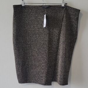 Elegant Black Skirt